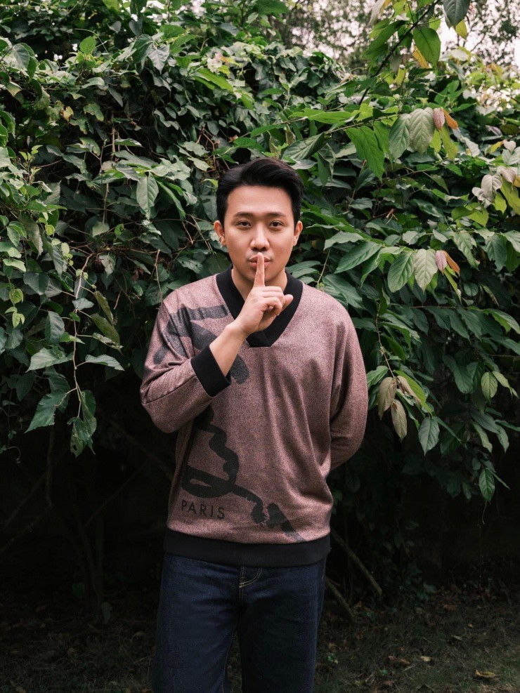 Mỗi khi Trấn Thành bật khóc thì cư dân mạng lại dấy lên bàn tán sôi nổi