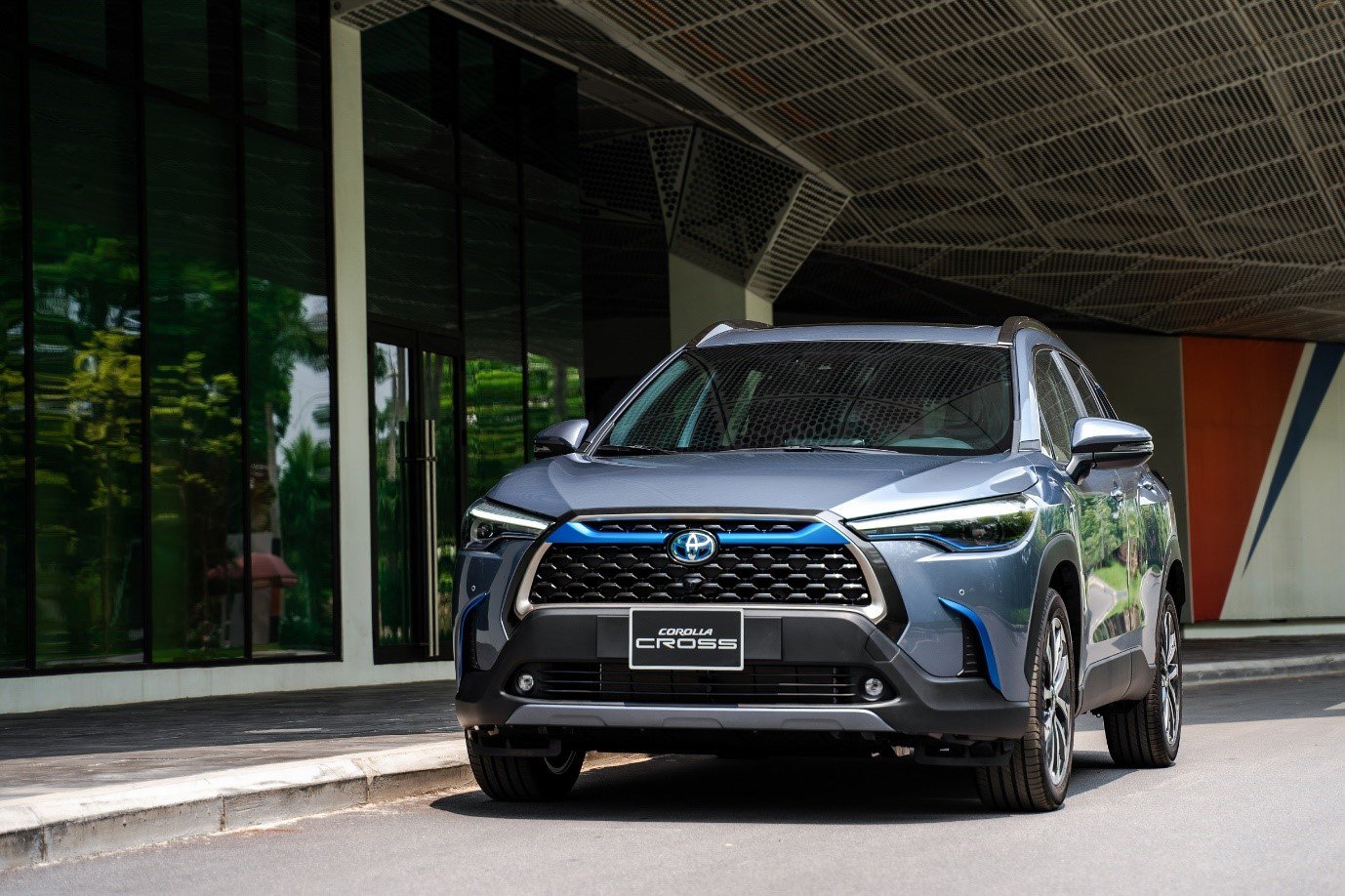So sánh Toyota Corolla Cross và Honda HR-V: Ai là vua SUV cỡ nhỏ? - 1