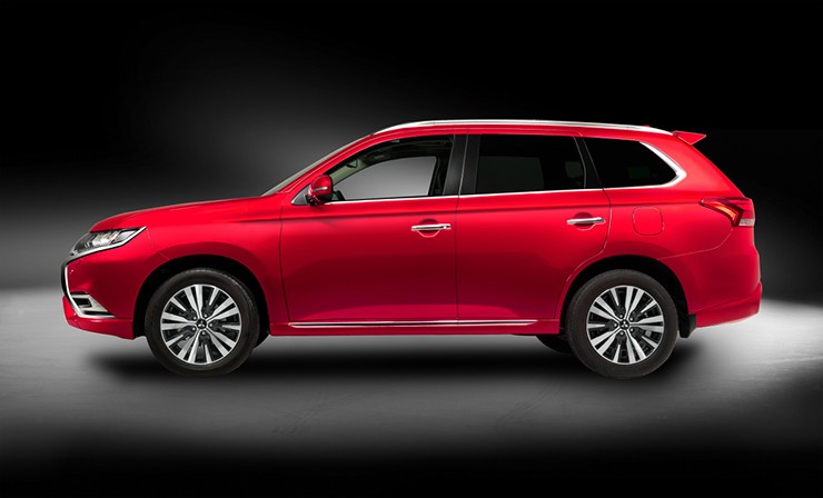 Giá xe Mitsubishi Outlander tháng 6/2025, crossover 7 chỗ từ 825 triệu đồng - 6