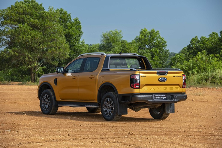 Giá xe Ford Ranger tháng 6/2025, hỗ trợ 100% lệ phí trước bạ - 6
