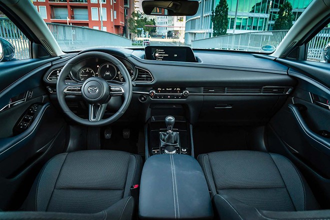 Giá xe Mazda CX-30 niêm yết và lăn bánh tháng 6/2025 - 9