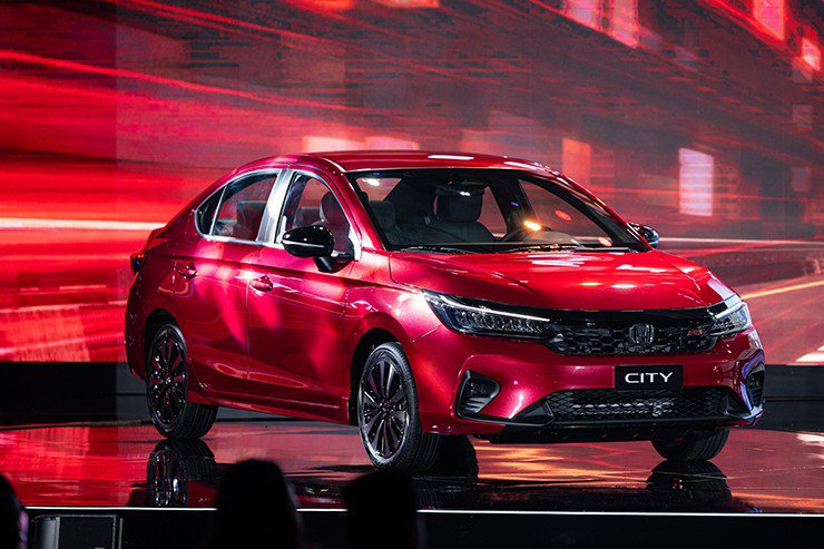 Honda City, xe của người dám khác: Chọn cảm giác lái, bỏ qua "cơn lốc" giá rẻ? - 4