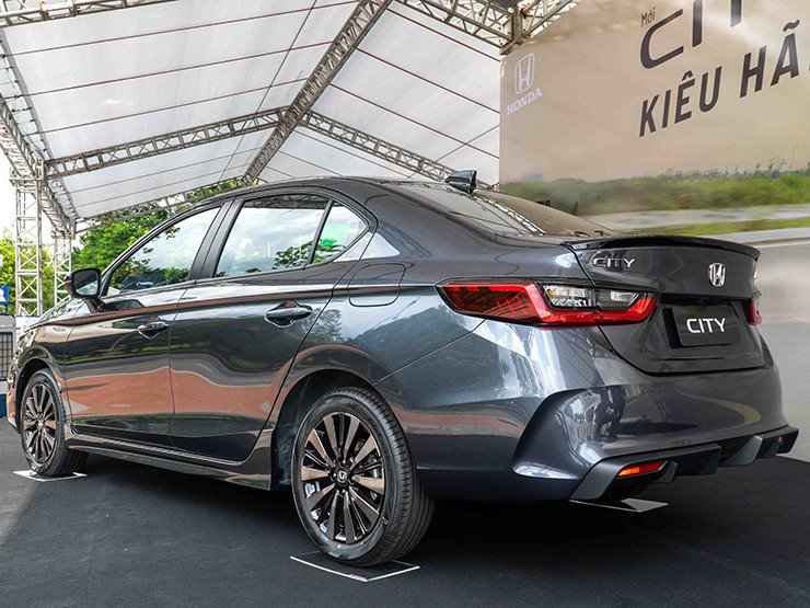 Honda City, xe của người dám khác: Chọn cảm giác lái, bỏ qua "cơn lốc" giá rẻ? - 3