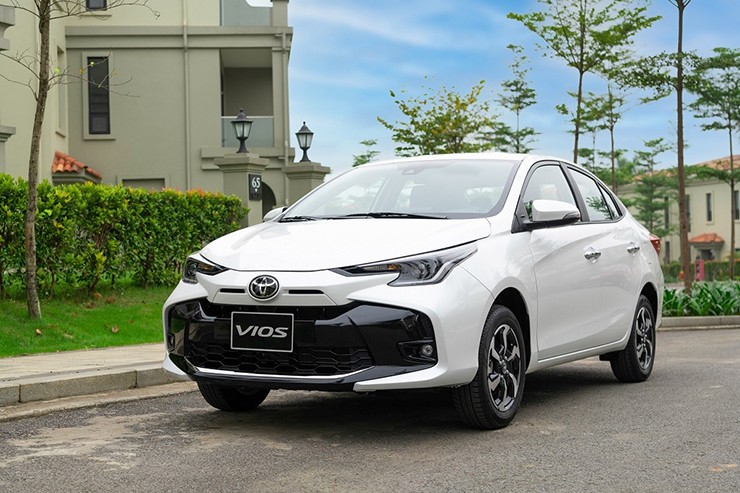 Giá xe Toyota Vios mới nhất kèm ưu đãi tháng 7/2025 - 3