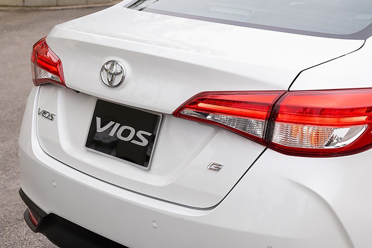 Giá xe Toyota Vios mới nhất kèm ưu đãi tháng 7/2025 - 8