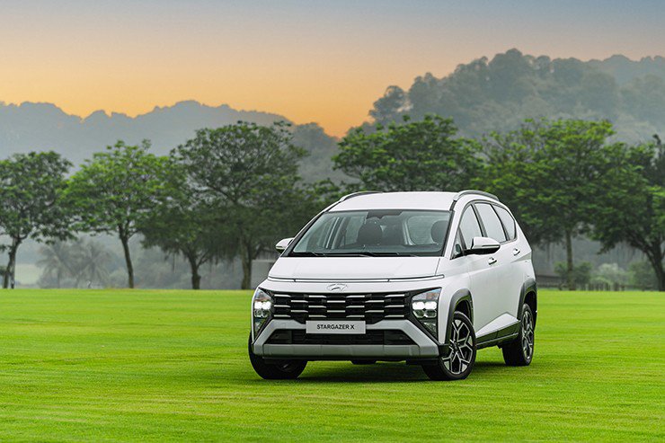 Stargazer: SUV giá rẻ nhưng "thở" không khí cao cấp - 7