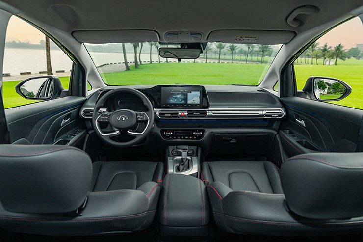 Giá xe Hyundai Stargazer niêm yết và lăn bánh tháng 8/2025 - 10