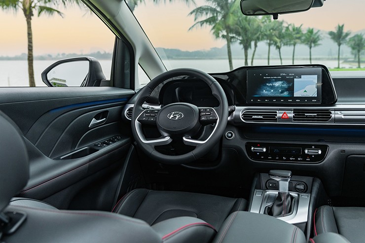 Giá xe Hyundai Stargazer niêm yết và lăn bánh tháng 8/2025 - 11
